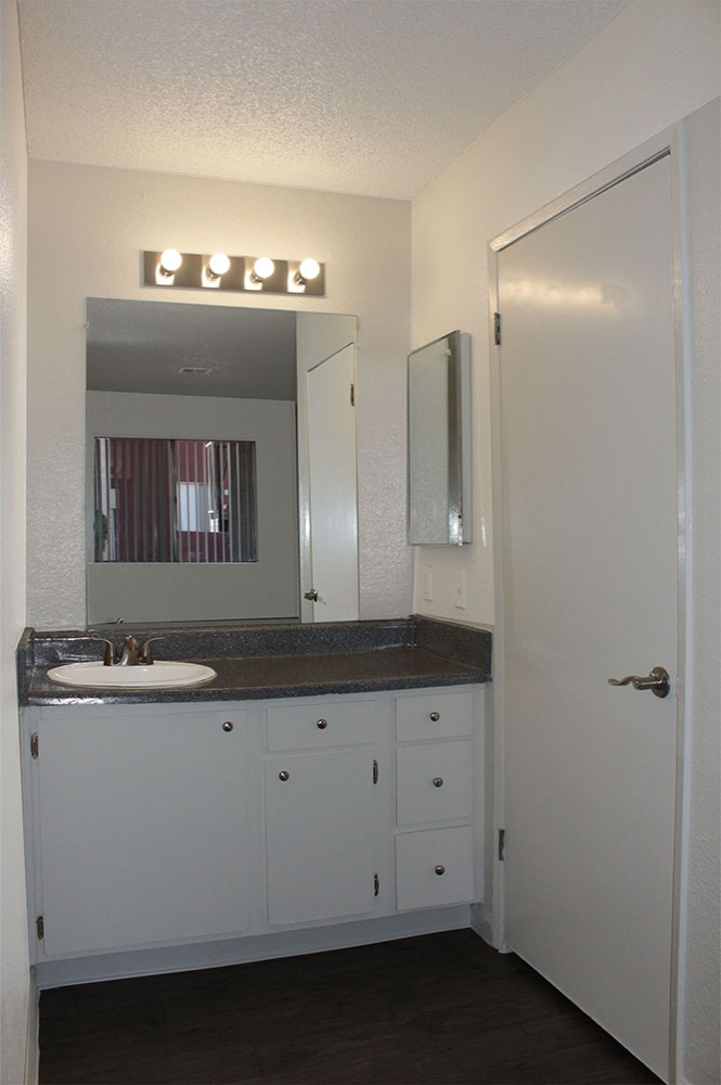 Thank you for viewing our Interior 20 at Devonshire Apartments in the city of Palmdale.